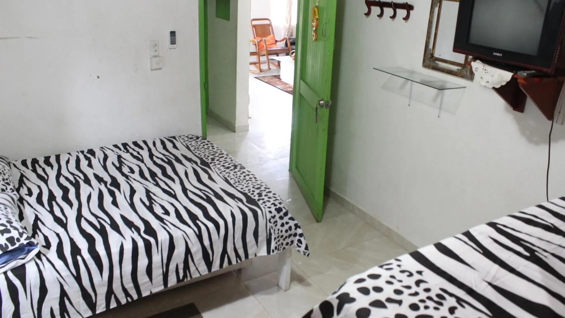 Posada Green Sea San Luis Cueva de Morgan Guest house