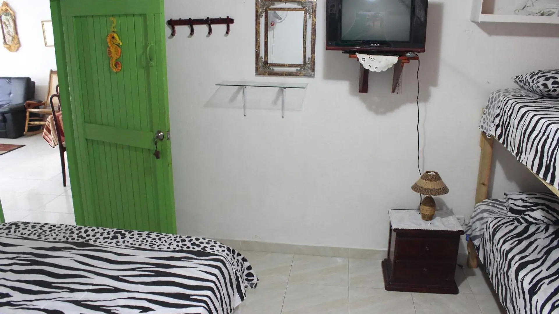 Posada Green Sea San Luis Cueva de Morgan Guest house