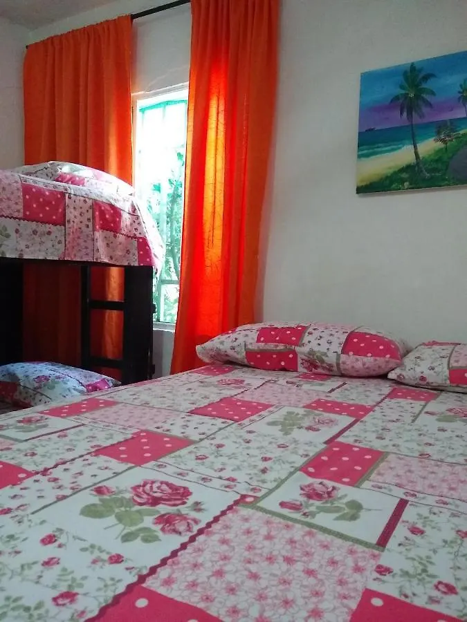 Guest house Posada Green Sea San Luis Cueva de Morgan Colombia